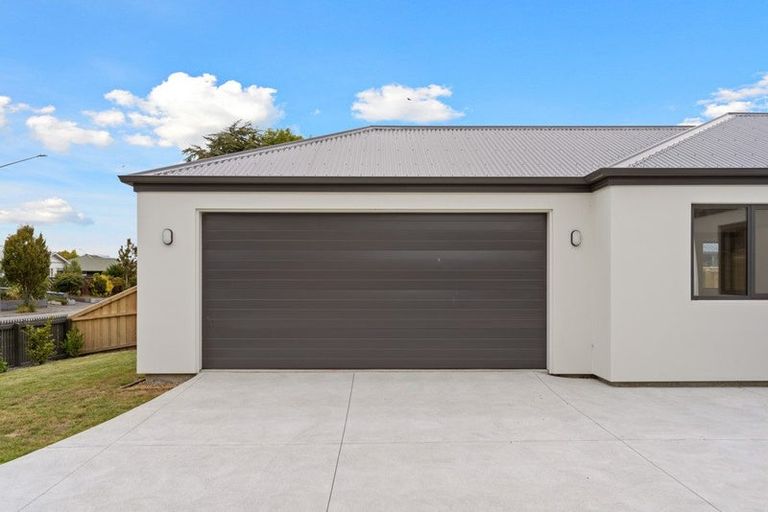 Photo of property in 1/205 Wainoni Road, Avondale, Christchurch, 8061