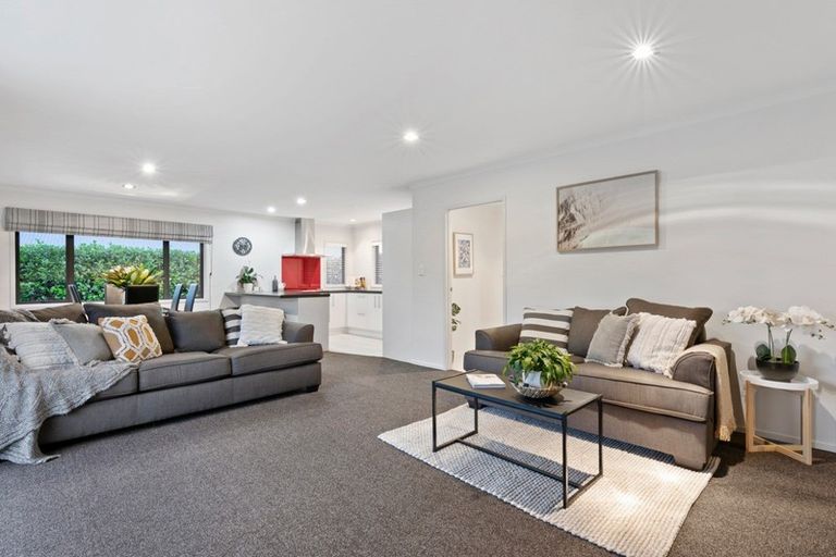 Photo of property in 40 Falcon Drive, Welcome Bay, Tauranga, 3112