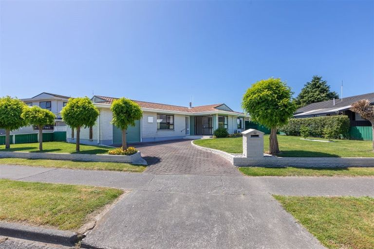 Photo of property in 46 Spriggs Crescent, Greenmeadows, Napier, 4112