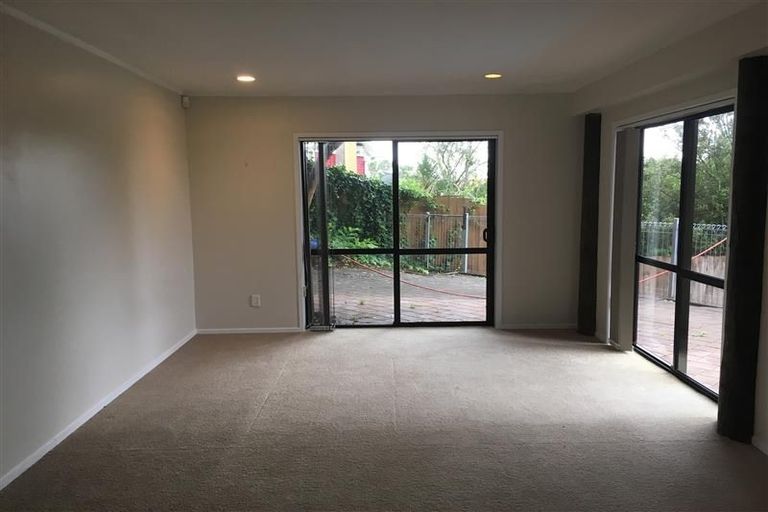 Photo of property in 6 Summit Drive, Torbay, Auckland, 0630