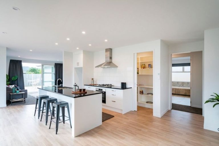 Photo of property in 106 Kupe Drive, Whitianga, 3510