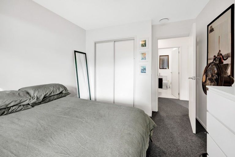 Photo of property in 113 Young Street, New Plymouth, 4310