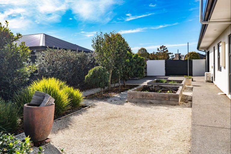 Photo of property in 35 Rossington Drive, West Melton, 7618