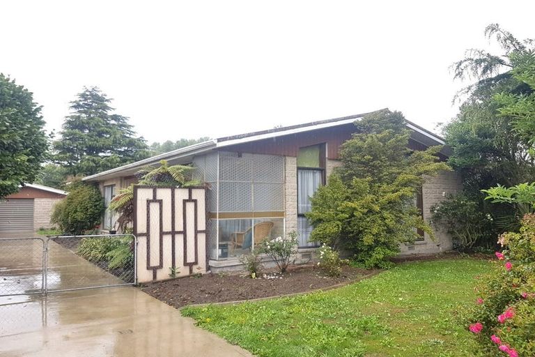 Photo of property in 12 Ruakaka Street, Hornby, Christchurch, 8042