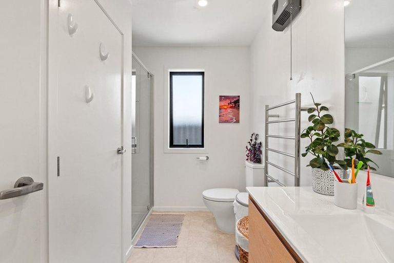 Photo of property in 14 Cumberland Road, Lower Shotover, Queenstown, 9304