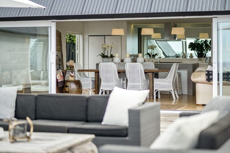 Photo of property in 66 Cory Road, Palm Beach, Waiheke Island, 1081