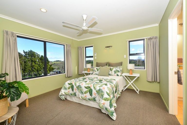 Photo of property in 30 Palm Grove Drive, Western Heights, Hamilton, 3200