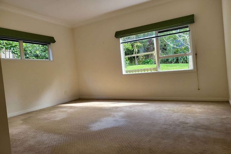 Photo of property in 88 Brian Crescent, Stanmore Bay, Whangaparaoa, 0932