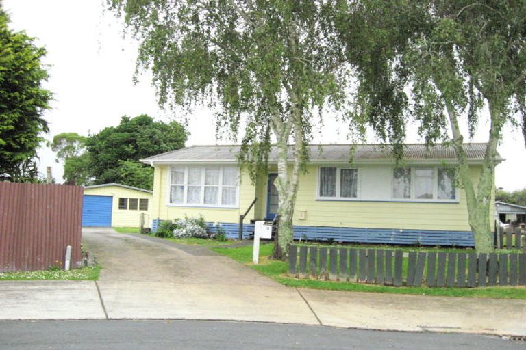 Property details for 20 Harvard Place, Mangere, Auckland, 2022