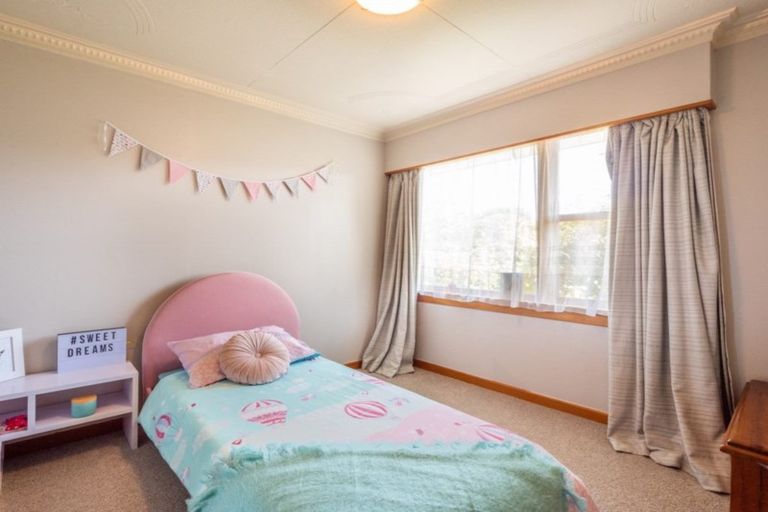 Photo of property in 121 Main Road, Fairfield, Dunedin, 9018