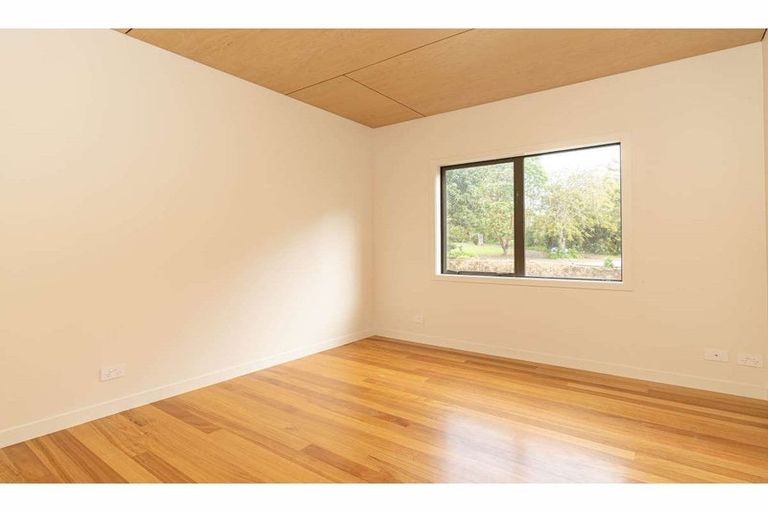 Photo of property in 16 Pa Road, Kerikeri, 0230