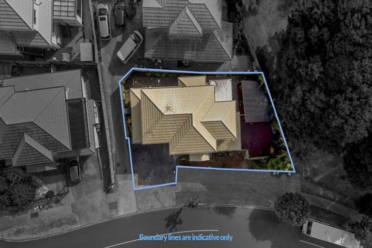 Photo of property in 3 Fairchild Avenue, Goodwood Heights, Auckland, 2105