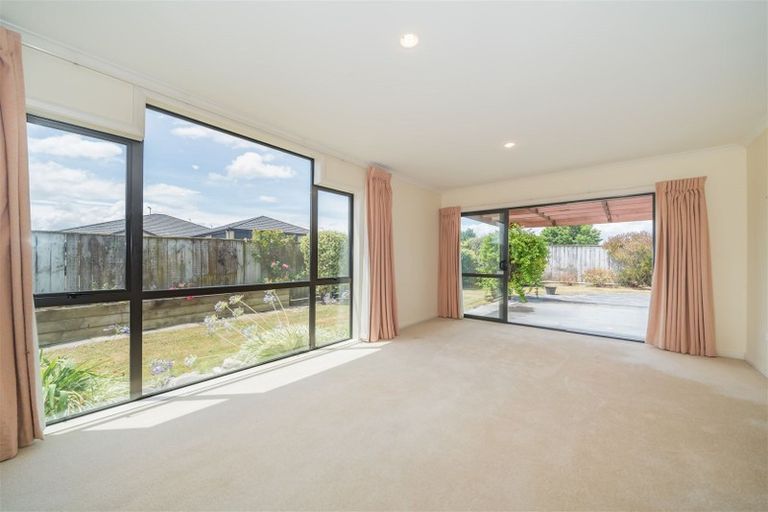 Photo of property in 6 Virginia Grove, Milson, Palmerston North, 4414