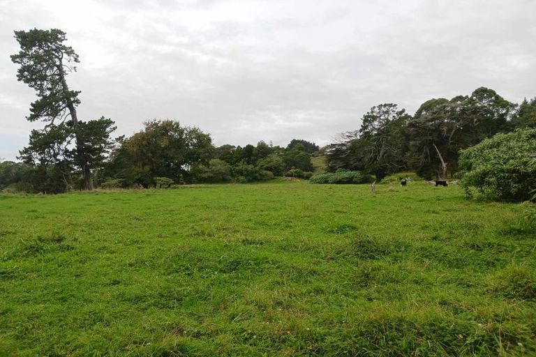 Photo of property in 37 Mokau Road, Oakura, Hikurangi, 0184