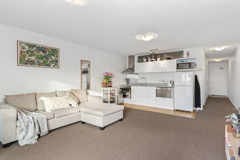 Photo of property in 16/20 Stanmore Road, Phillipstown, Christchurch, 8011