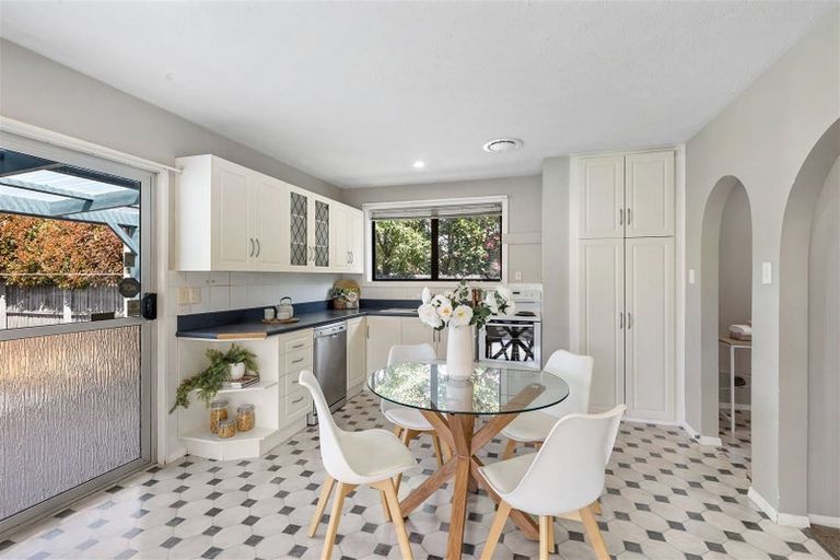 Photo of property in 14 Oldwood Street, Bishopdale, Christchurch, 8053