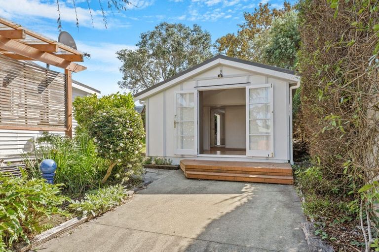 Photo of property in 10 Brandon Road, Manly, Whangaparaoa, 0930