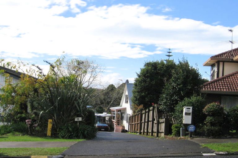 Photo of property in 10 Clipper Place, Shelly Park, Auckland, 2014