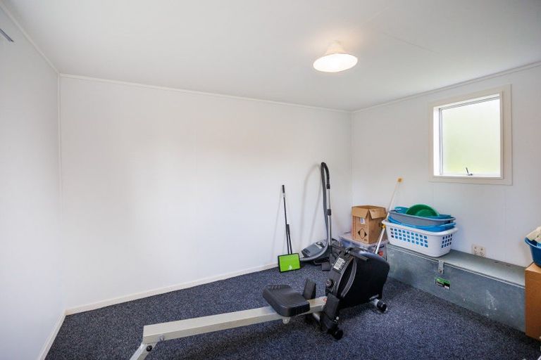 Photo of property in 468 Stoney Creek Road, Kelvin Grove, Palmerston North, 4470