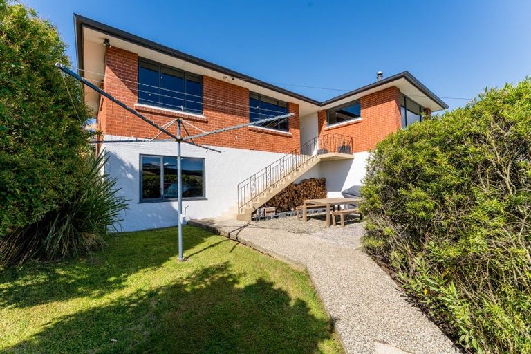 Photo of property in 90 Main South Road, Green Island, Dunedin, 9018