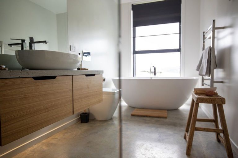 Photo of property in 215b Benseman Road, Raglan, 3296