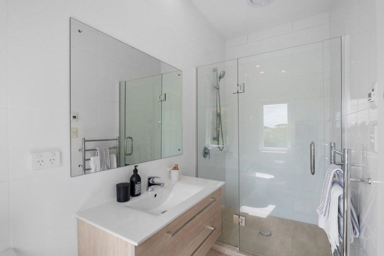 Photo of property in 40 Innes Road, St Albans, Christchurch, 8052