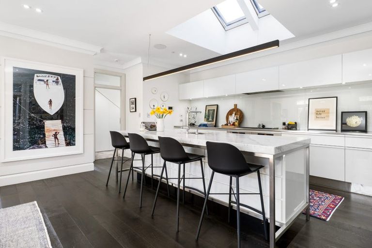 Photo of property in 9 Allister Avenue, Merivale, Christchurch, 8014