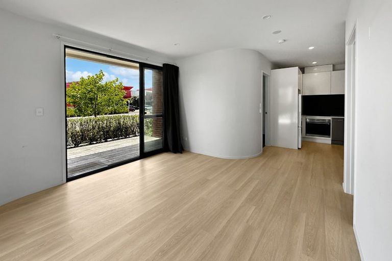 Photo of property in 3/81g Mapou Road, Hobsonville, Auckland, 0616