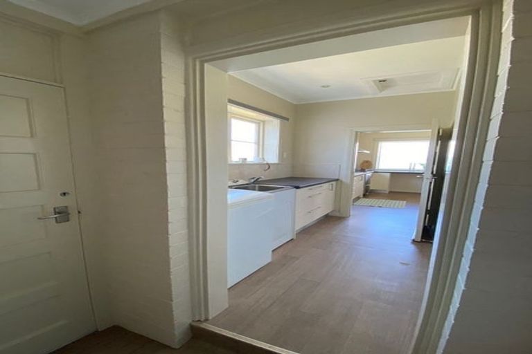 Photo of property in 110 Homebush Road, Khandallah, Wellington, 6035