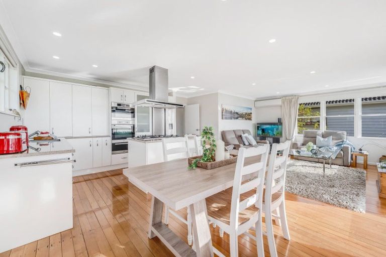 Photo of property in 93 Dunkirk Road, Panmure, Auckland, 1072