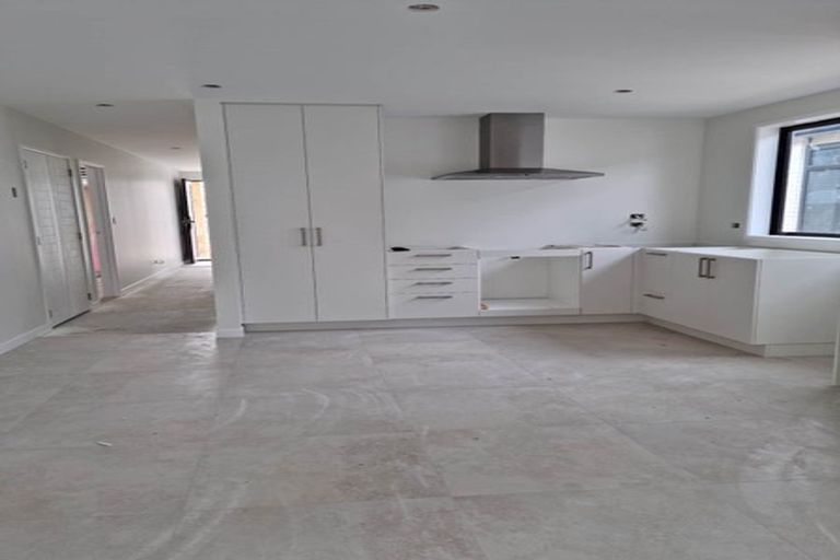 Photo of property in 8 Papaka Lane, Poike, Tauranga, 3112