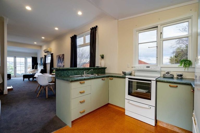 Photo of property in 21 Crosby Street, Mornington, Dunedin, 9011