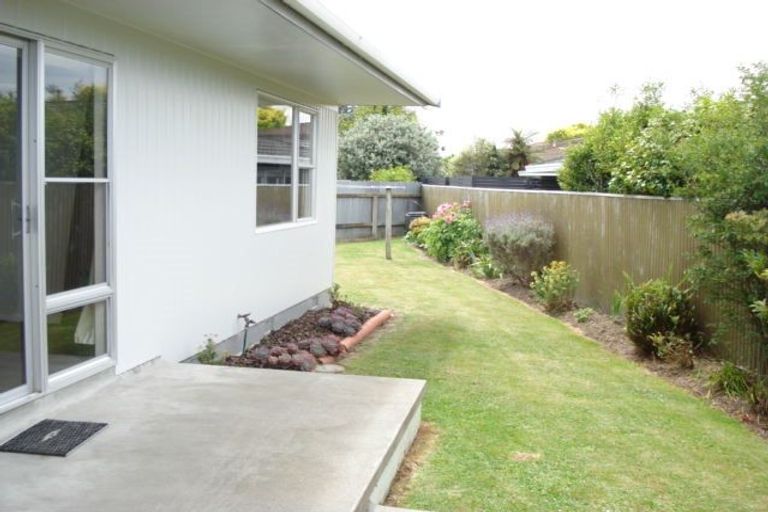 Photo of property in 33 Buick Crescent, Awapuni, Palmerston North, 4412