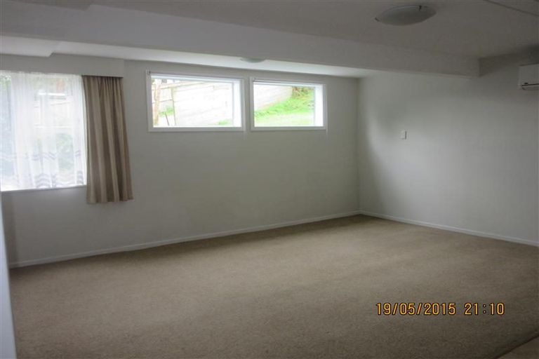 Photo of property in 12 Thomson Grove, Stokes Valley, Lower Hutt, 5019