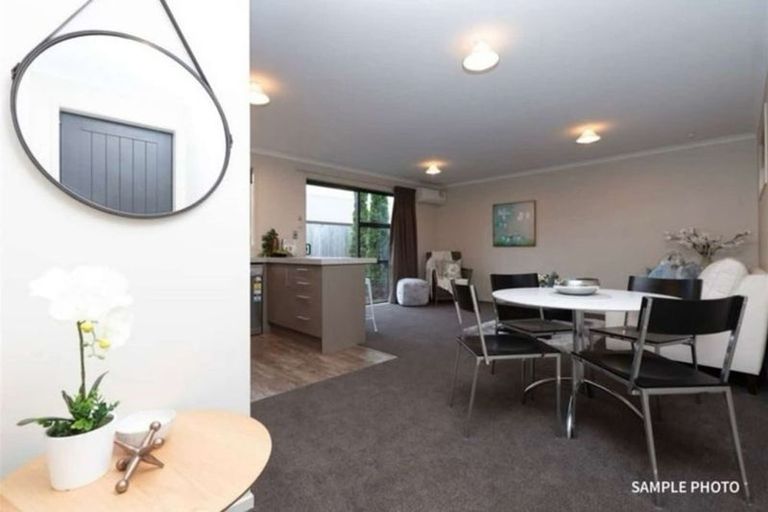 Photo of property in 4/108 Old Farm Road, Hamilton East, Hamilton, 3216