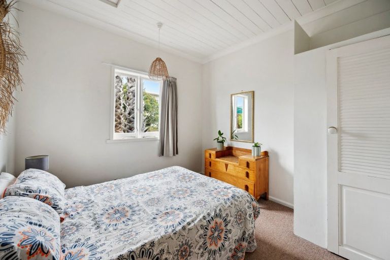 Photo of property in 1 Grange Road North, Haumoana, 4102