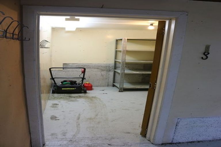 Photo of property in 32 Mckerrow Street, Shiel Hill, Dunedin, 9013