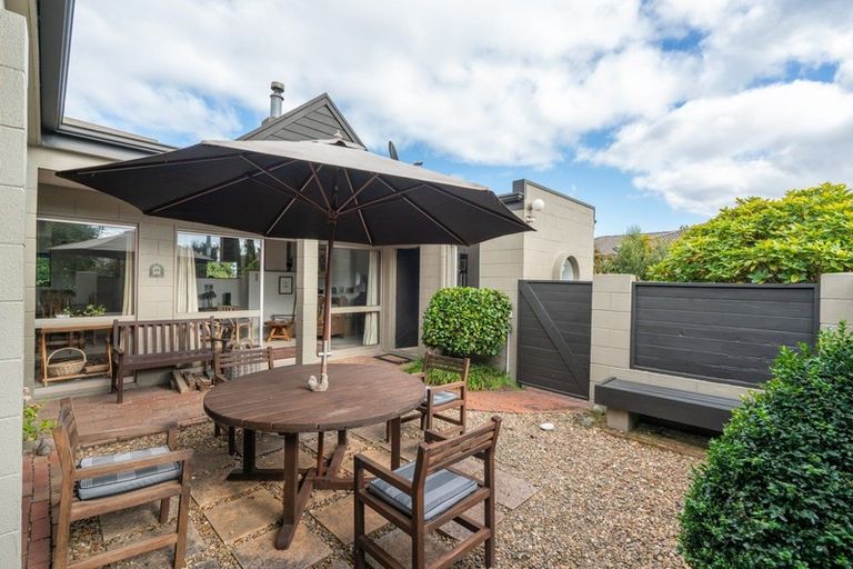 Photo of property in 17 Korimako Road, Waipahihi, Taupo, 3330