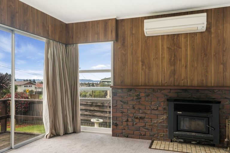 Photo of property in 54 Mallard Drive, Selwyn Heights, Rotorua, 3015