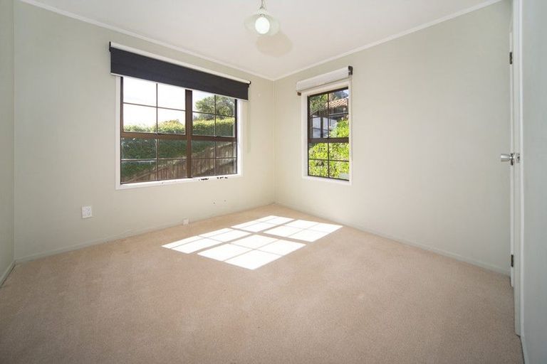 Photo of property in 41 Squirrel Lane, Browns Bay, Auckland, 0630