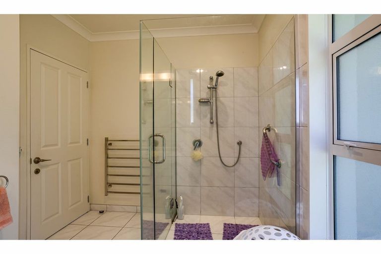 Photo of property in 100 Princes Street, Temuka, 7920