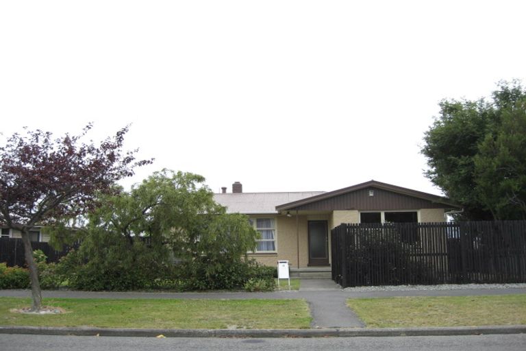 Photo of property in 10 Orrick Crescent, Avondale, Christchurch, 8061