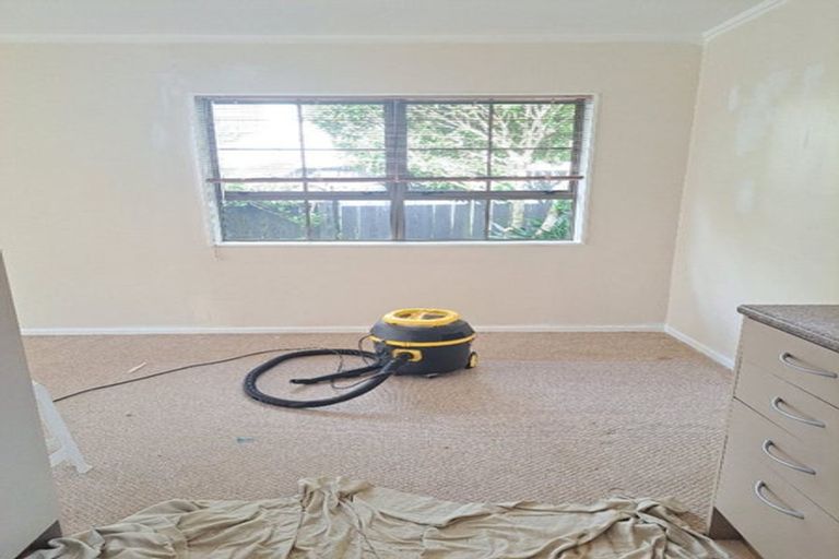 Photo of property in 2/6a Keeney Court, Papakura, 2110