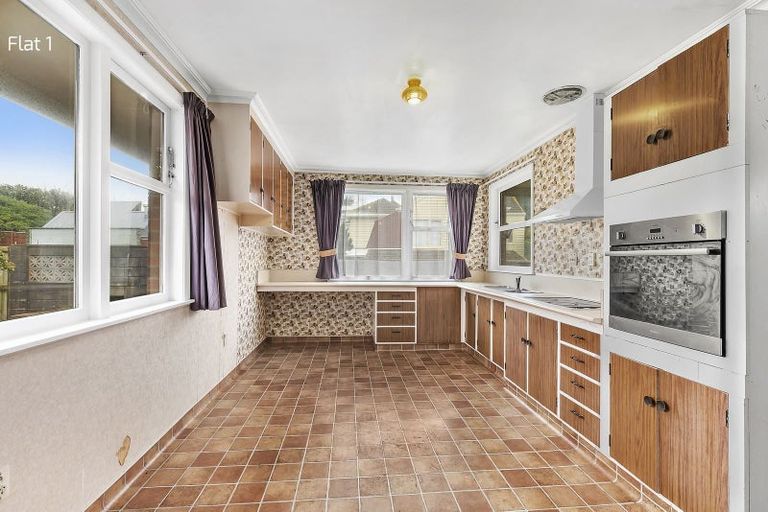 Photo of property in 5 Coates Street, Tawa, Wellington, 5028