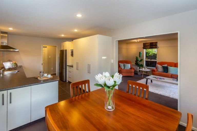 Photo of property in 11a Galway Avenue, Bryndwr, Christchurch, 8052