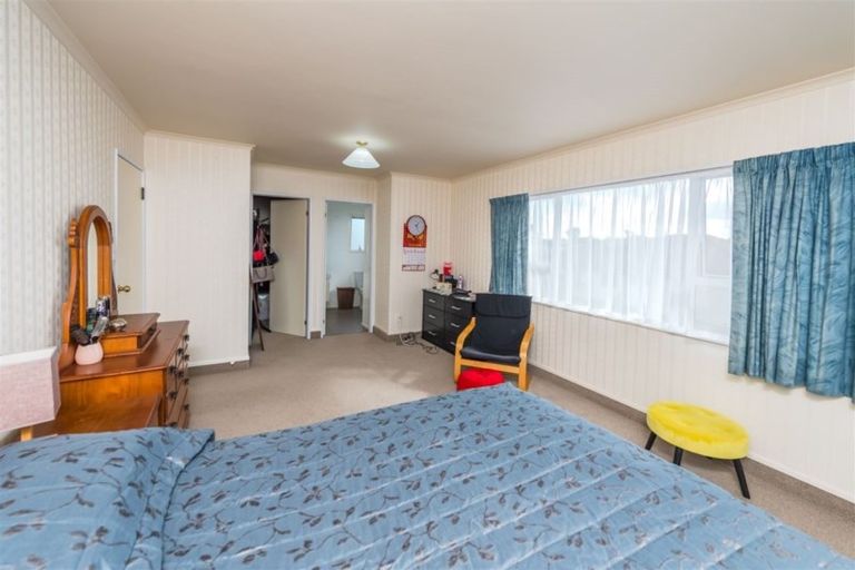 Photo of property in 6 Hampton Place, Springvale, Whanganui, 4501