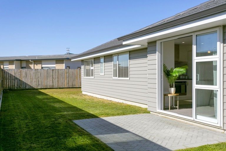 Photo of property in 39 Harakeke Drive, Wharewaka, Taupo, 3330
