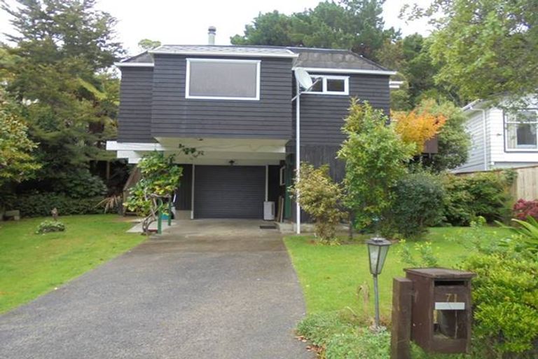 Photo of property in 71 Harbour View Road, Harbour View, Lower Hutt, 5010