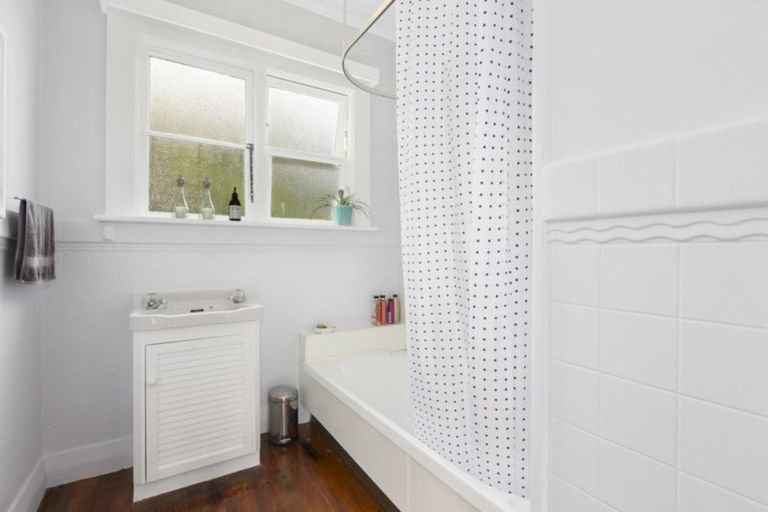 Photo of property in 122 Rolla Street, Normanby, Dunedin, 9010