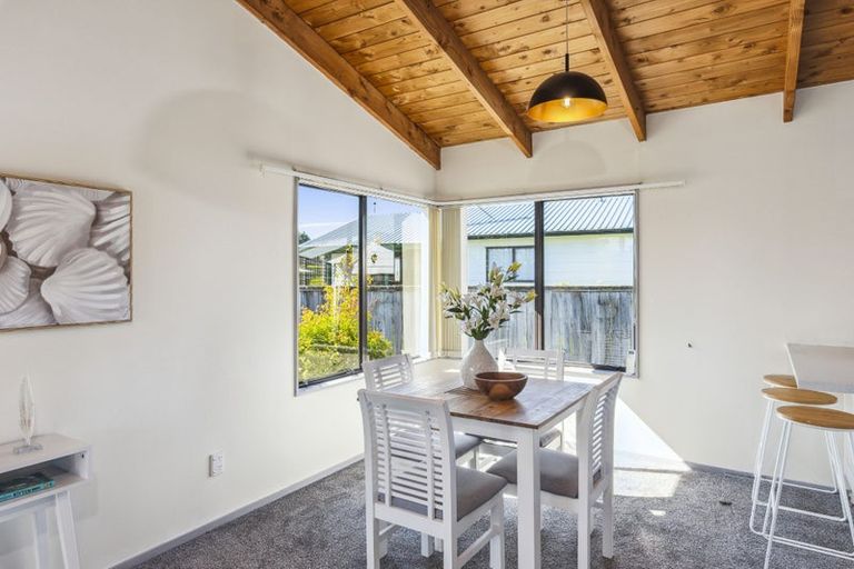 Photo of property in 50 Langdale Avenue, Paraparaumu, 5032